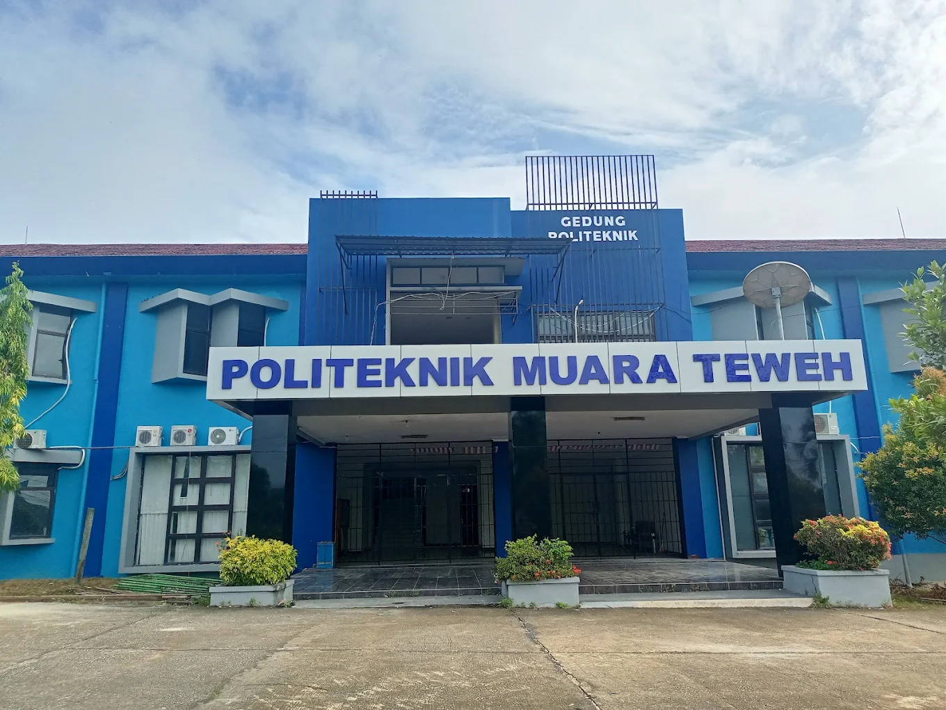 Politeknik Muara Teweh